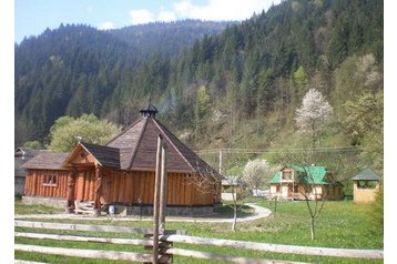 Ukraine Privát Verchnij Jaseniv, Exterior